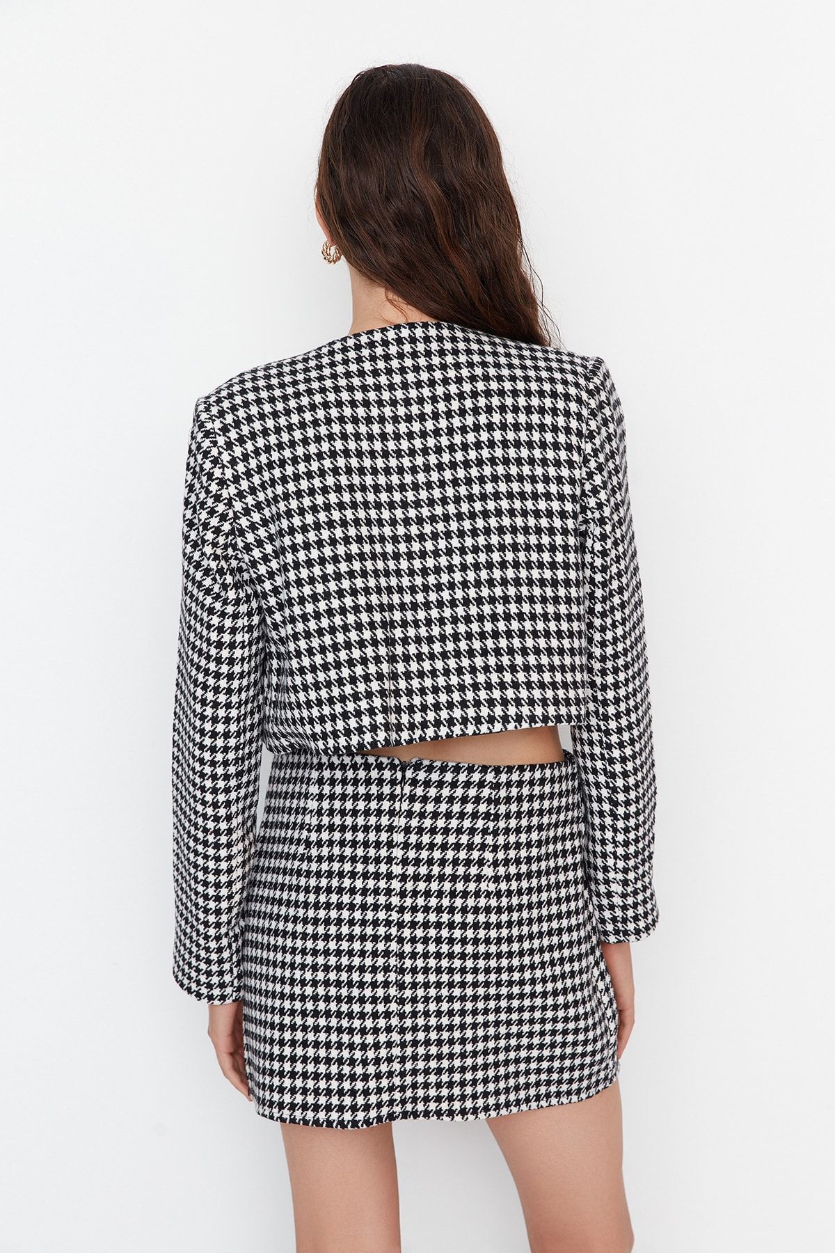 Trendyol Collection-Schwarze Jacke mit Hahnentrittmuster in regulärer Passform in limitierter Auflage – TWOAW23CE00206 5