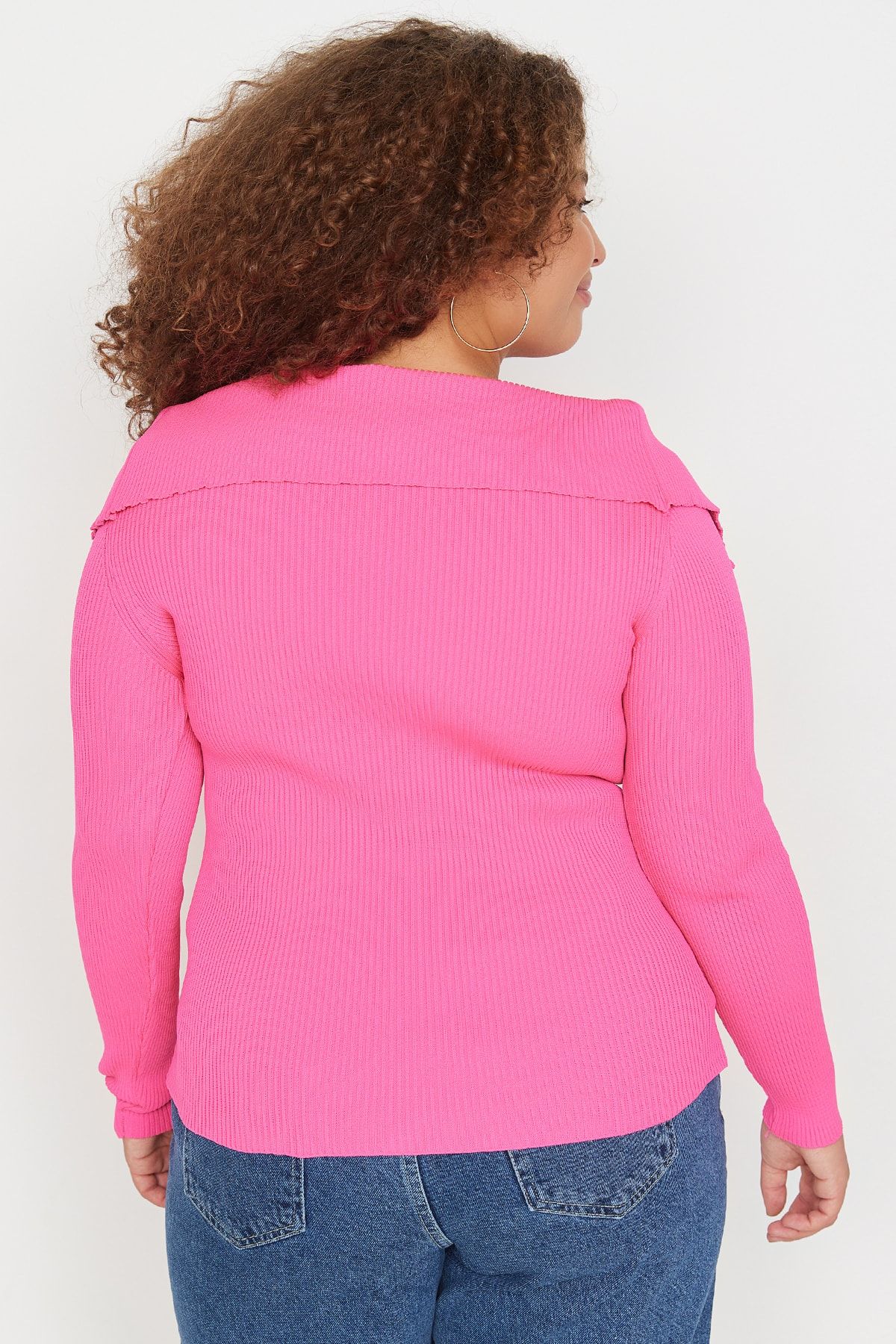 Trendyol Curve-Fuchsiafarbene Strickbluse mit U-Boot-Ausschnitt 5