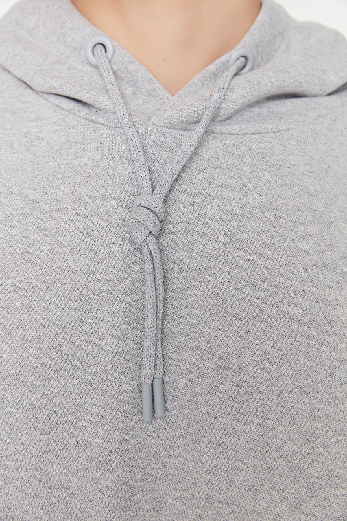 Trendyol Collection-Gray Melange Oversize Hooded Fleece SWeatshirt - TMNAW23sw00195 4