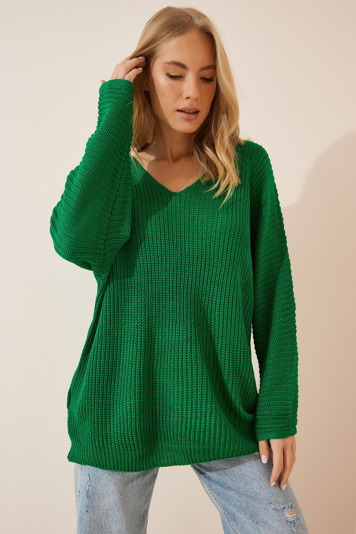 Happiness İstanbul-Damski sweter z dzianiny oversize, zielony, z dekoltem w szpic, z dekoltem w szpic, ZA00059 3
