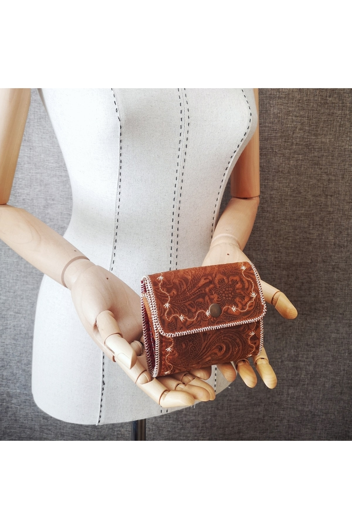 BELLIS Genuine Leather Handmade Women's Wallet