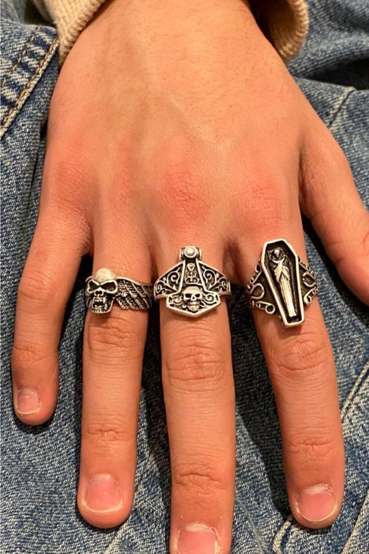 Viking wedding online ring skull