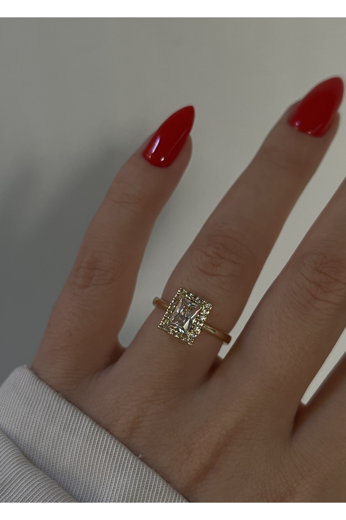 خاتم الرغيف الفرنسي الحجري