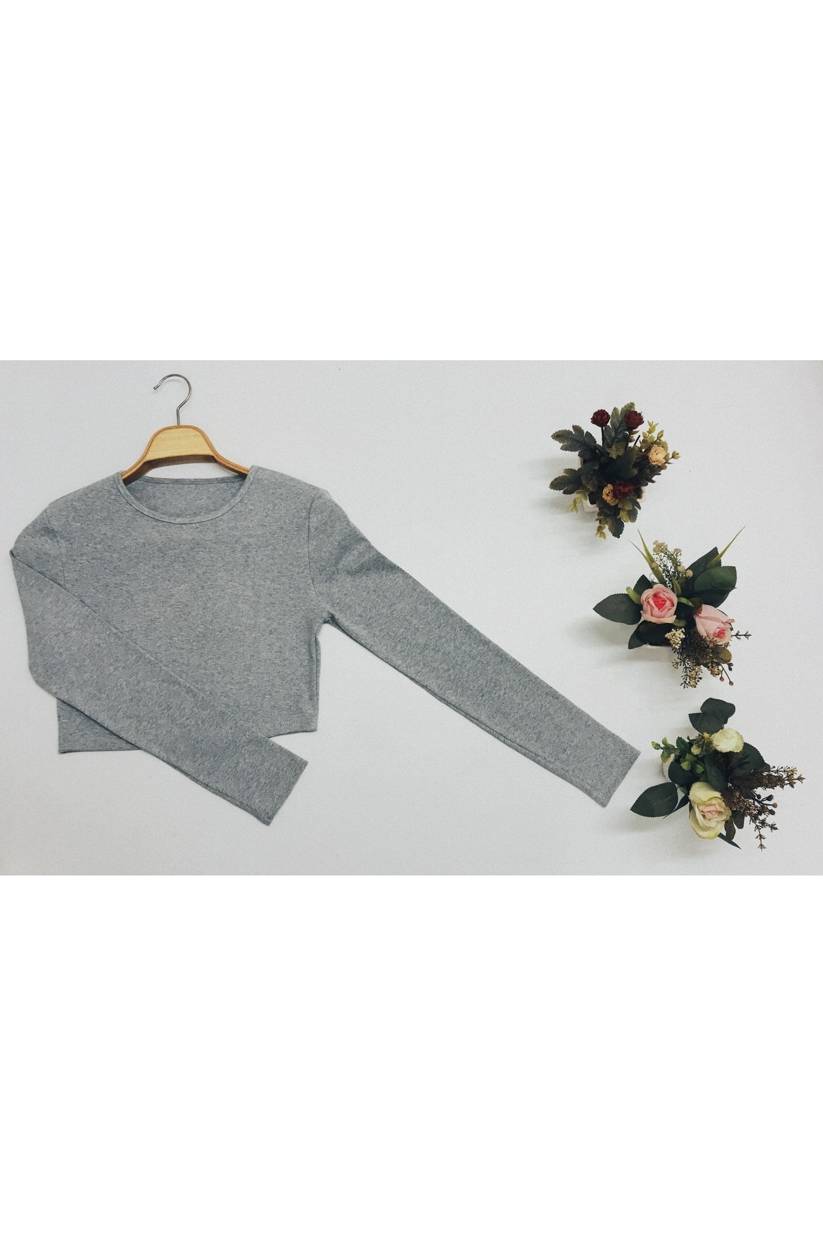 Women's Long Sleeve Camisole Basic Crop Top