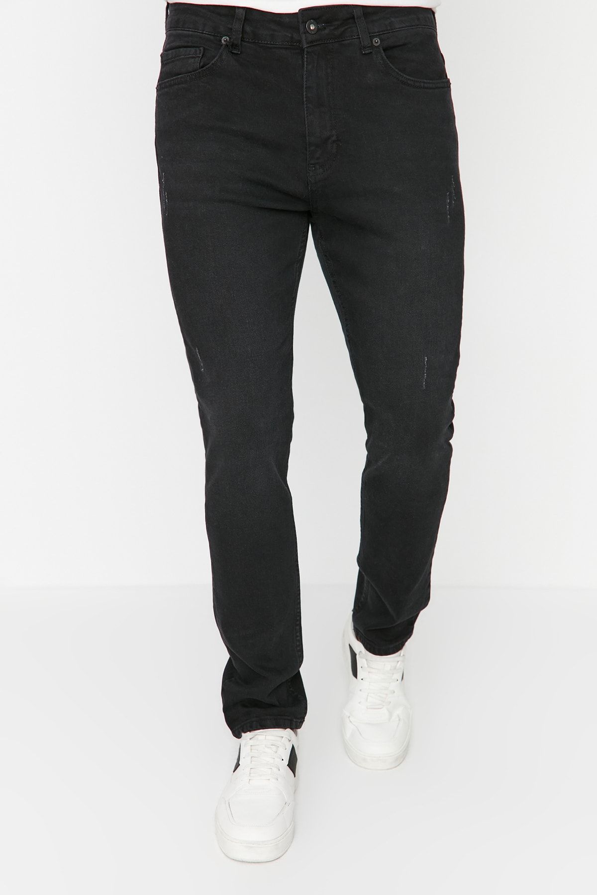 TRENDYOL MAN Erkek Siyah Esnek Kumaş Tırmık Destroylu Skinny Fit Jeans Kot Pantolon TMNAW23JE00067