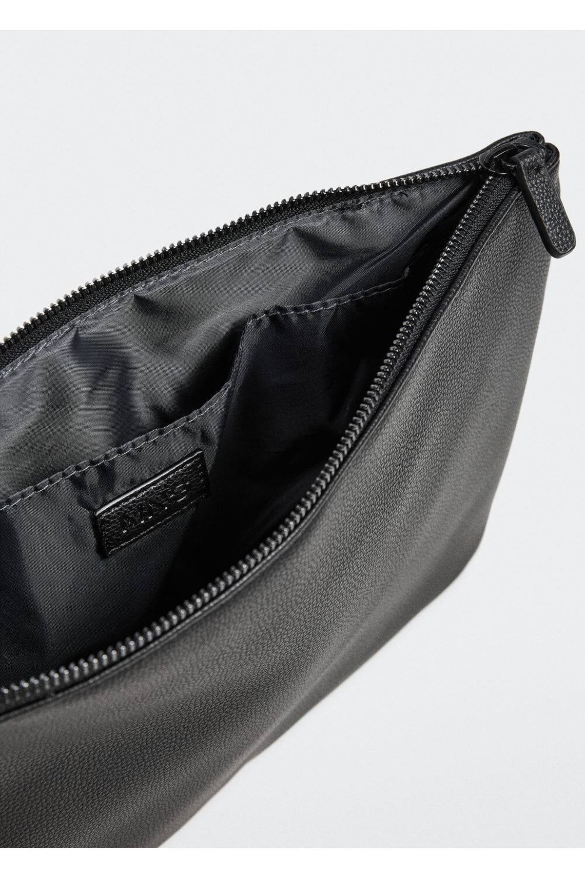 MANGO Man-P-- Model Bag 3