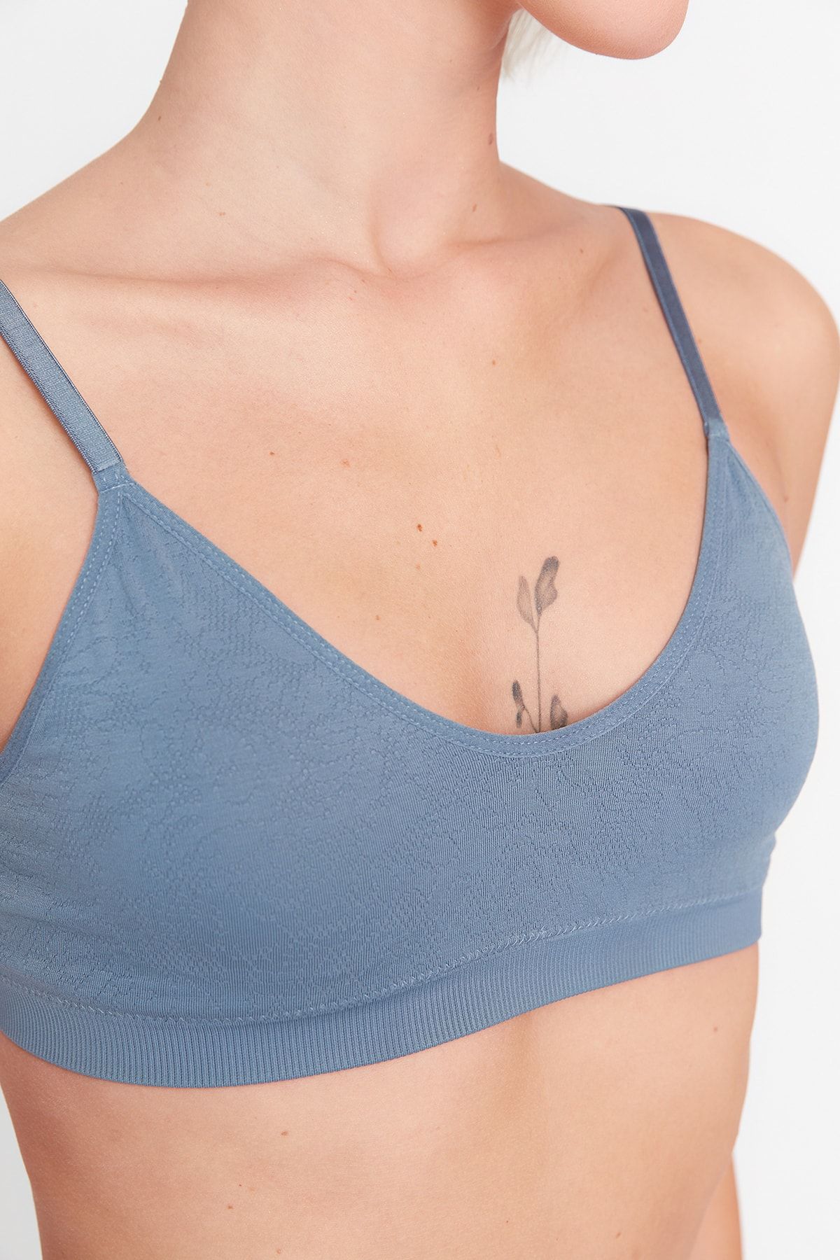 Trendyol Collection BH Blau Unifarben