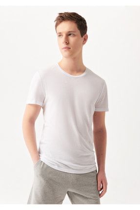 Beyaz Basic Tişört Fitted / Vücuda Oturan Kesim 064681-620