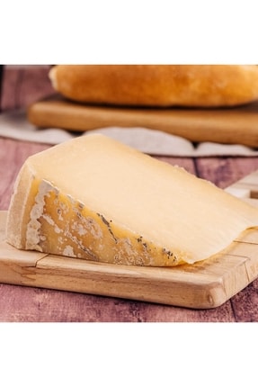 REŞATBEY BS Yöresel Kars Eski Kaşar Peyniri 1 Kg