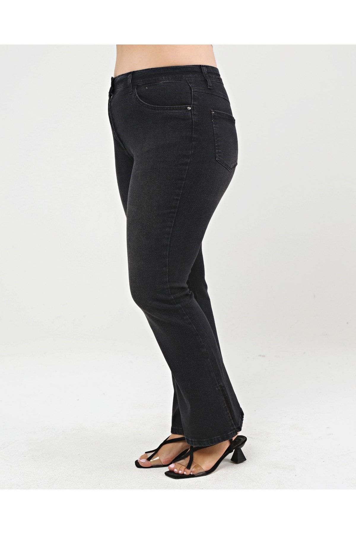 Women's plus size flare leg jeans outlet