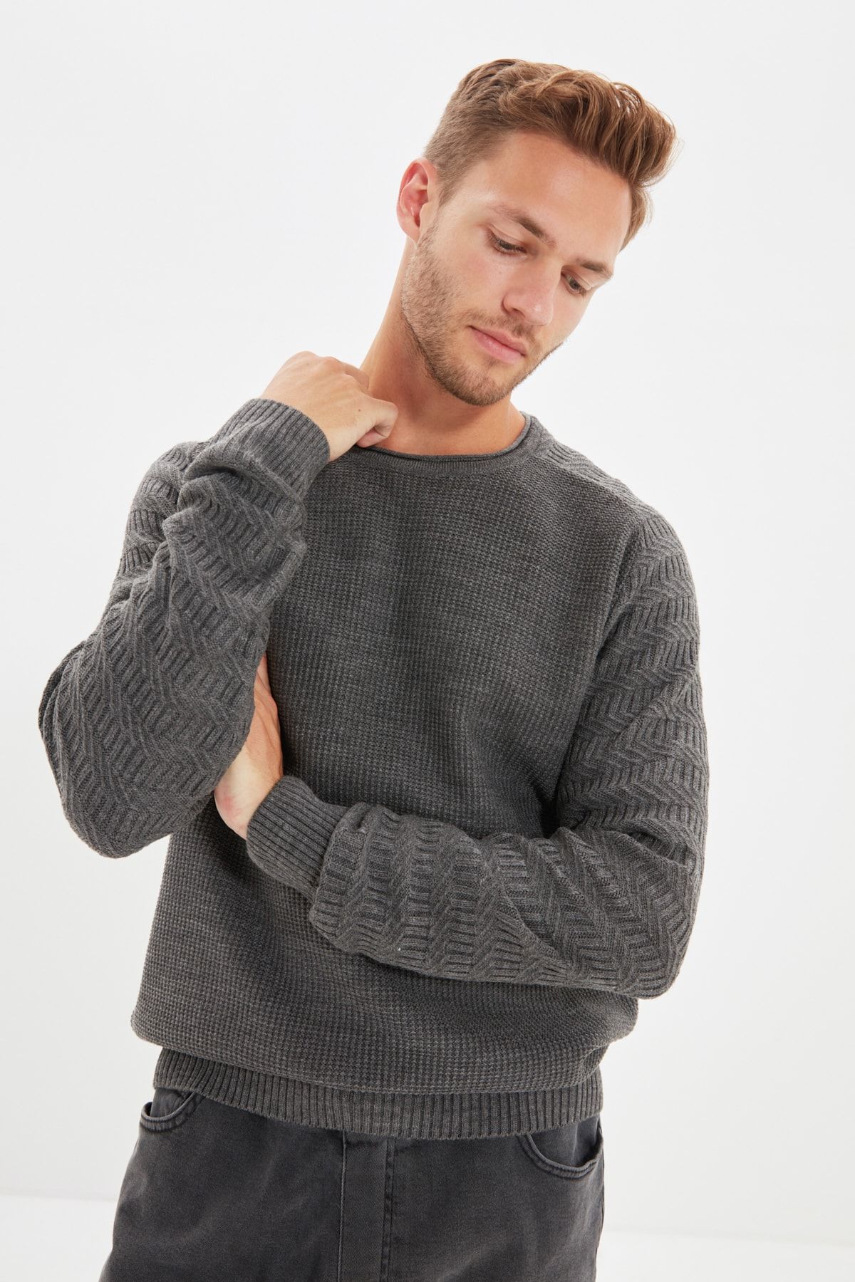 Trendyol Collection-Gray Patterned Slim Fit Knitwear Sweater - Crew Neck, Sleeve Texture, Tmnaw22Kz0380 2