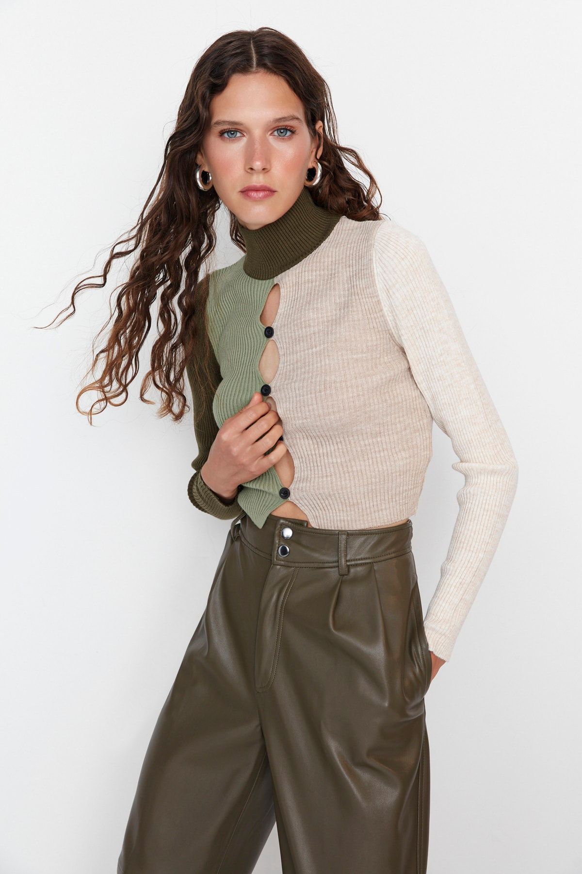 Trendyol Collection Pullover Khaki Regular Fit Fast ausverkauft