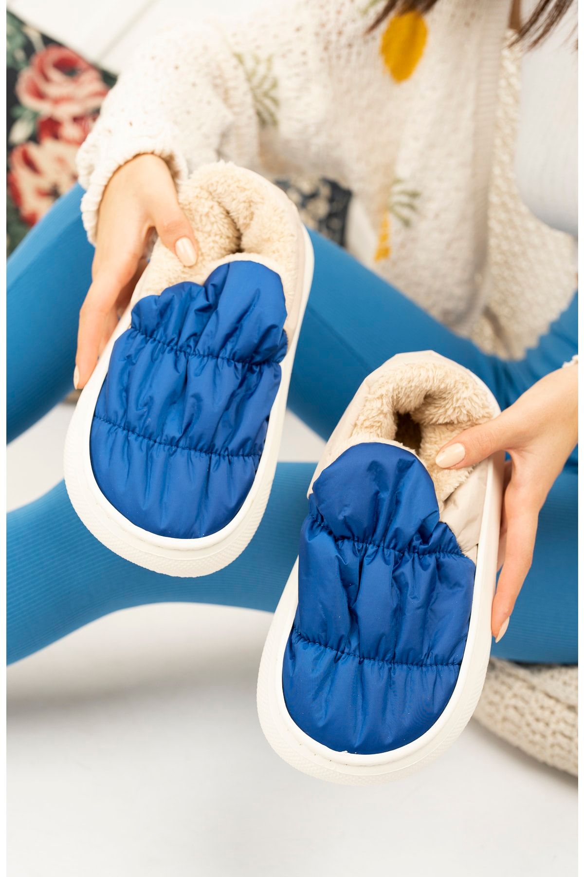 Saraypark Wool Lined Soft Eva Sole Slim Fit Women s Indoor Winter