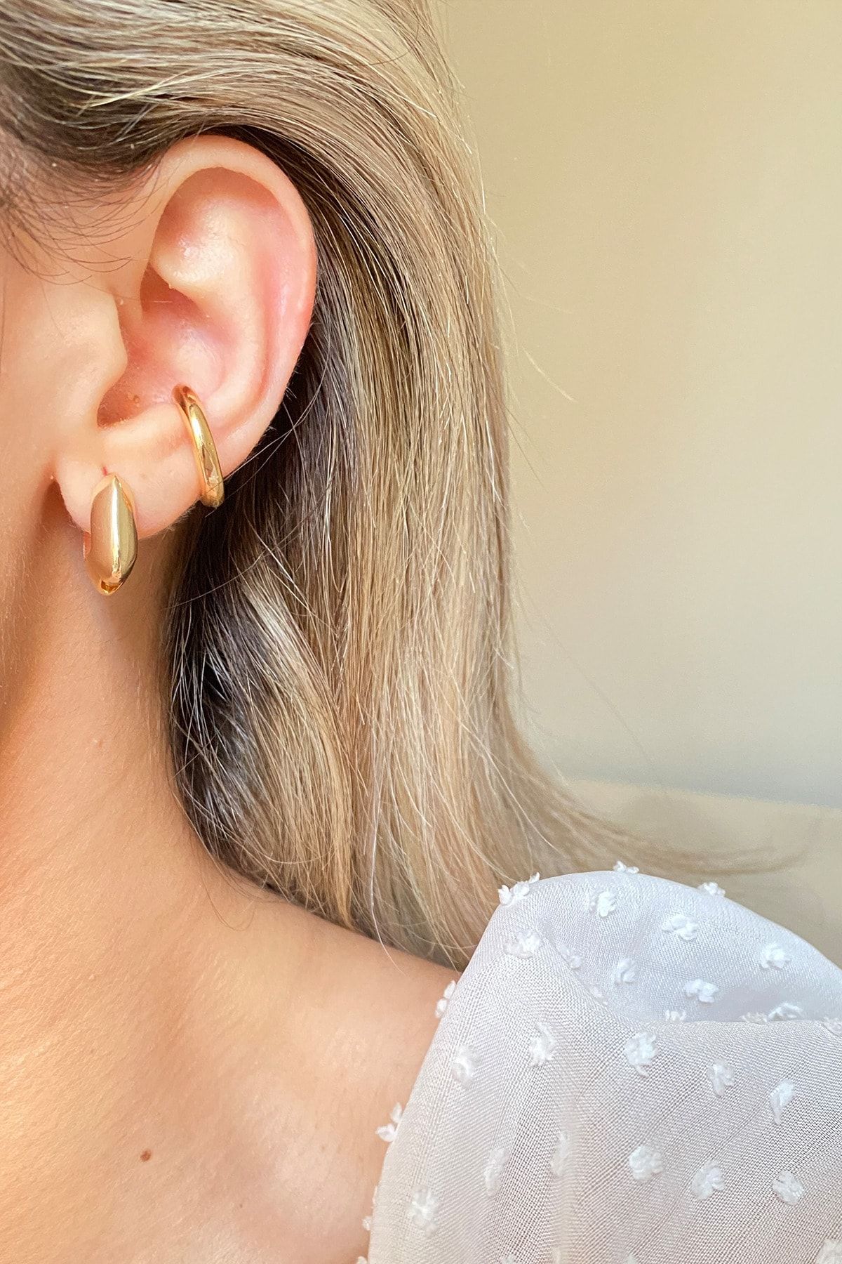 Gold hoop sales for cartilage