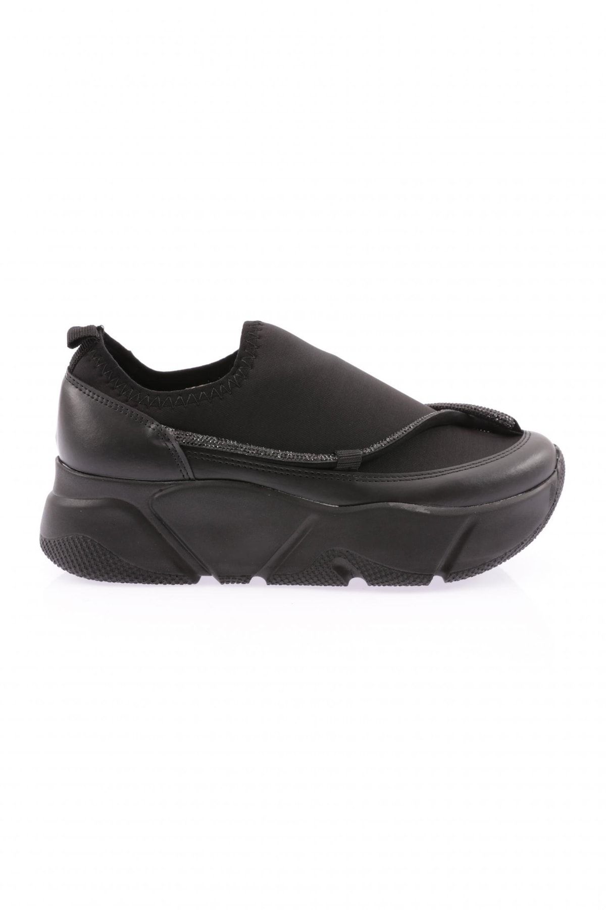 Mega sole sneaker discount