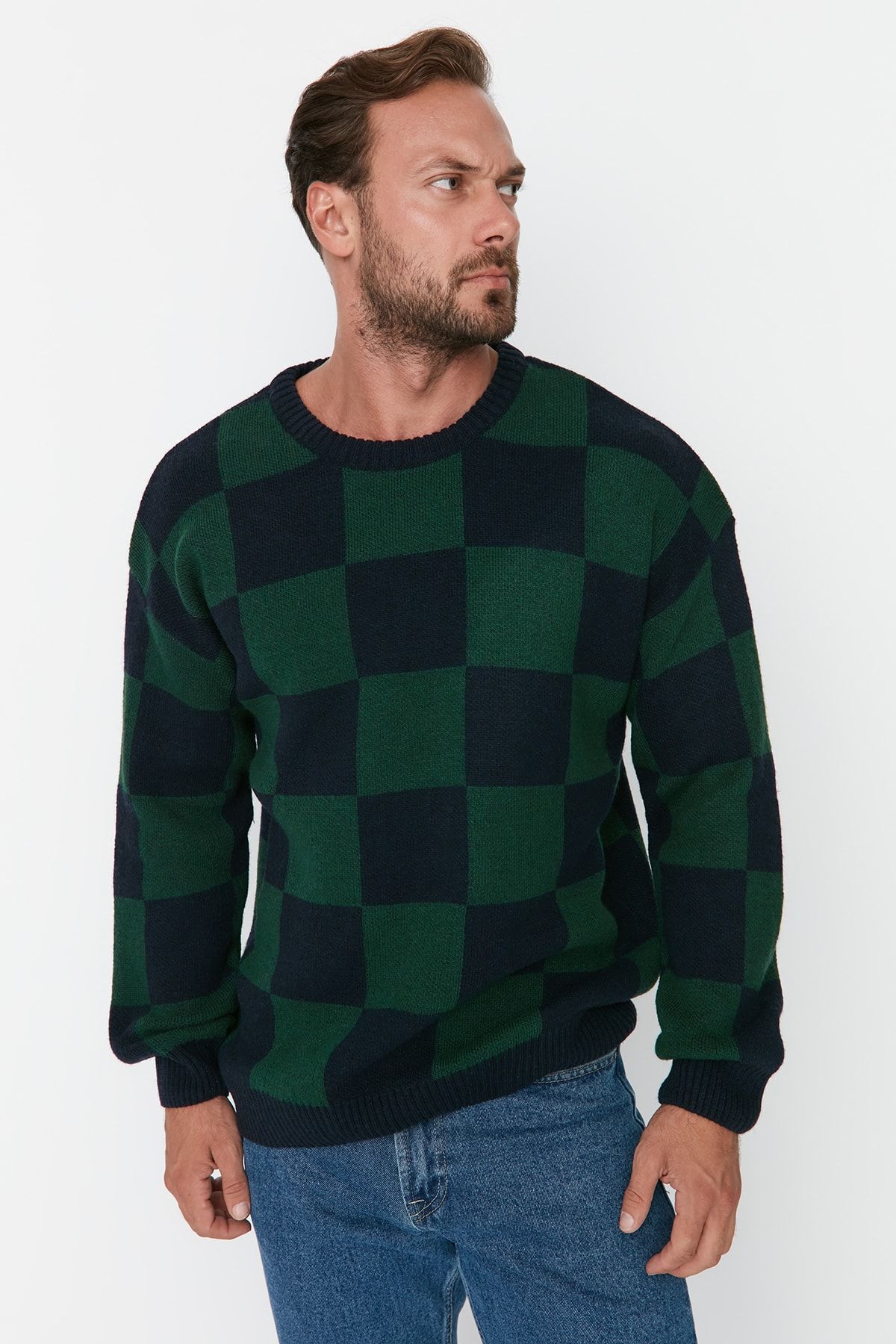 Trendyol Collection-Mehrfarbiger, karierter Unisex-Strickpullover mit weitem Schnitt und Rundhalsausschnitt in Übergröße TMNAW23KZ00279 3