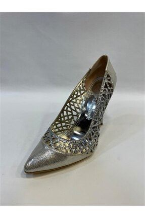 Kadın Altın Abiye Işlemeli Taşlı Ayakkabı 076ABY