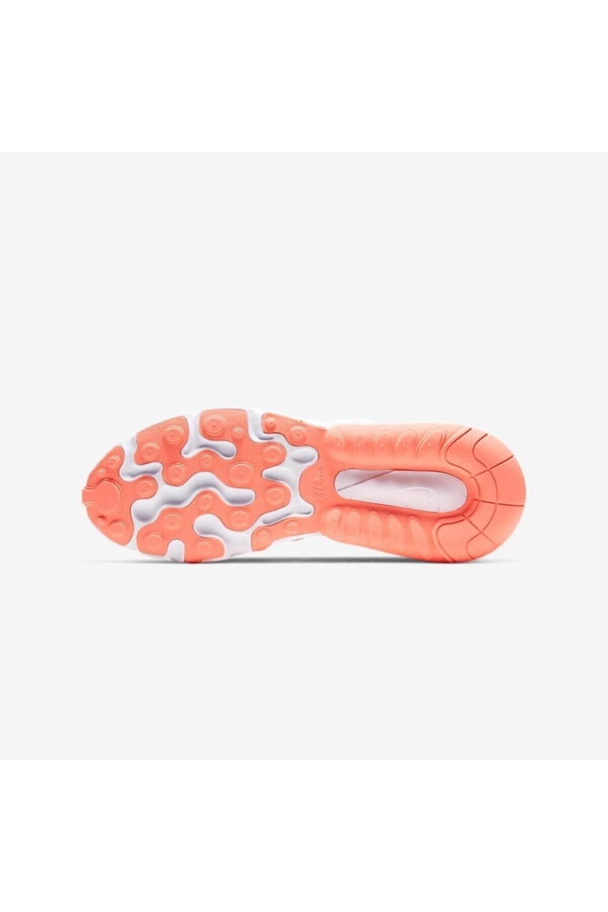 Nike W Air Max 270 React Fiyati Yorumlari Trendyol