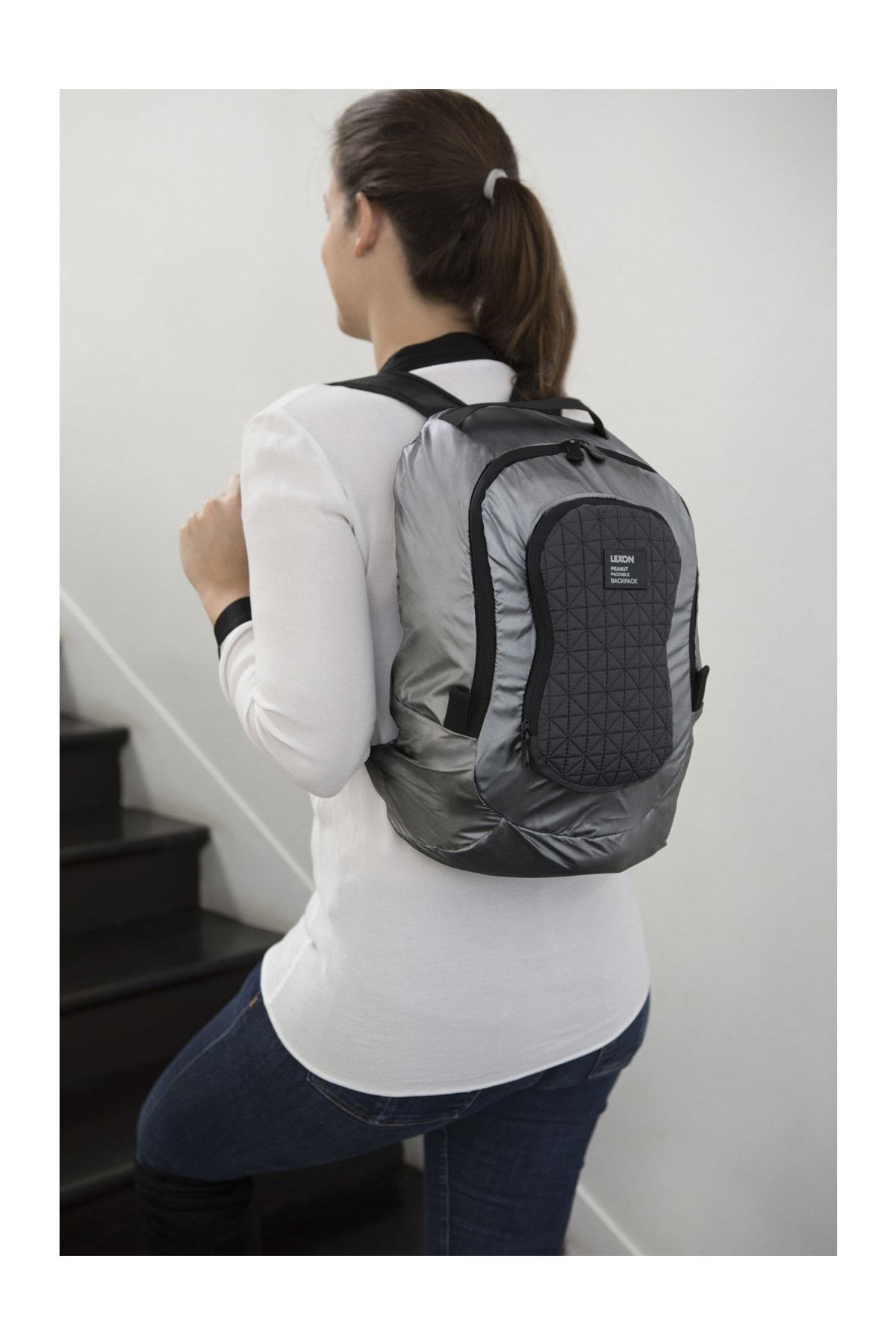 Lexon-Peanut Backpack Metallic Gray 3