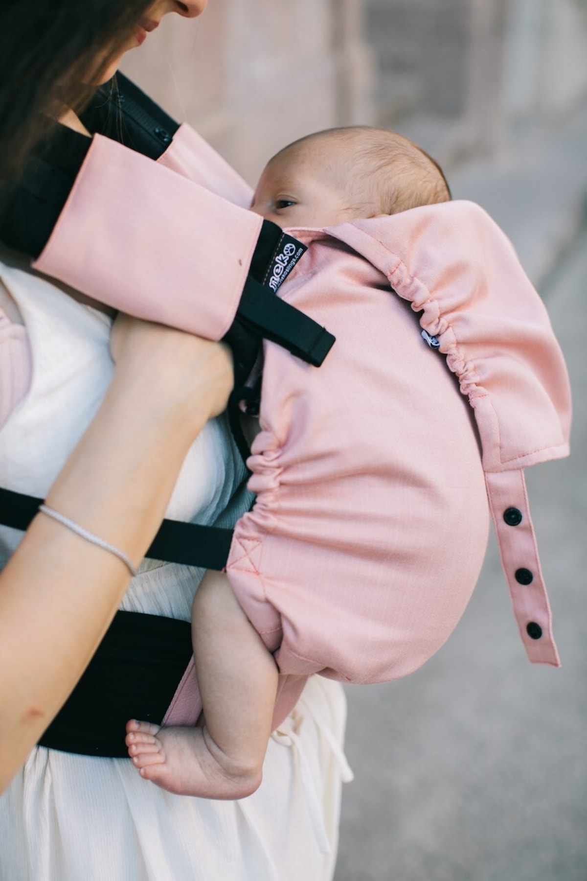 Neko Start Kanguru - Somon (DİŞ PEDİ HEDİYELİ AYARLANABİLİR ERGONOMİK KANGURU) %100 Pamuk, Dokuma Kumaş fotoğrafı 3 (önizleme)