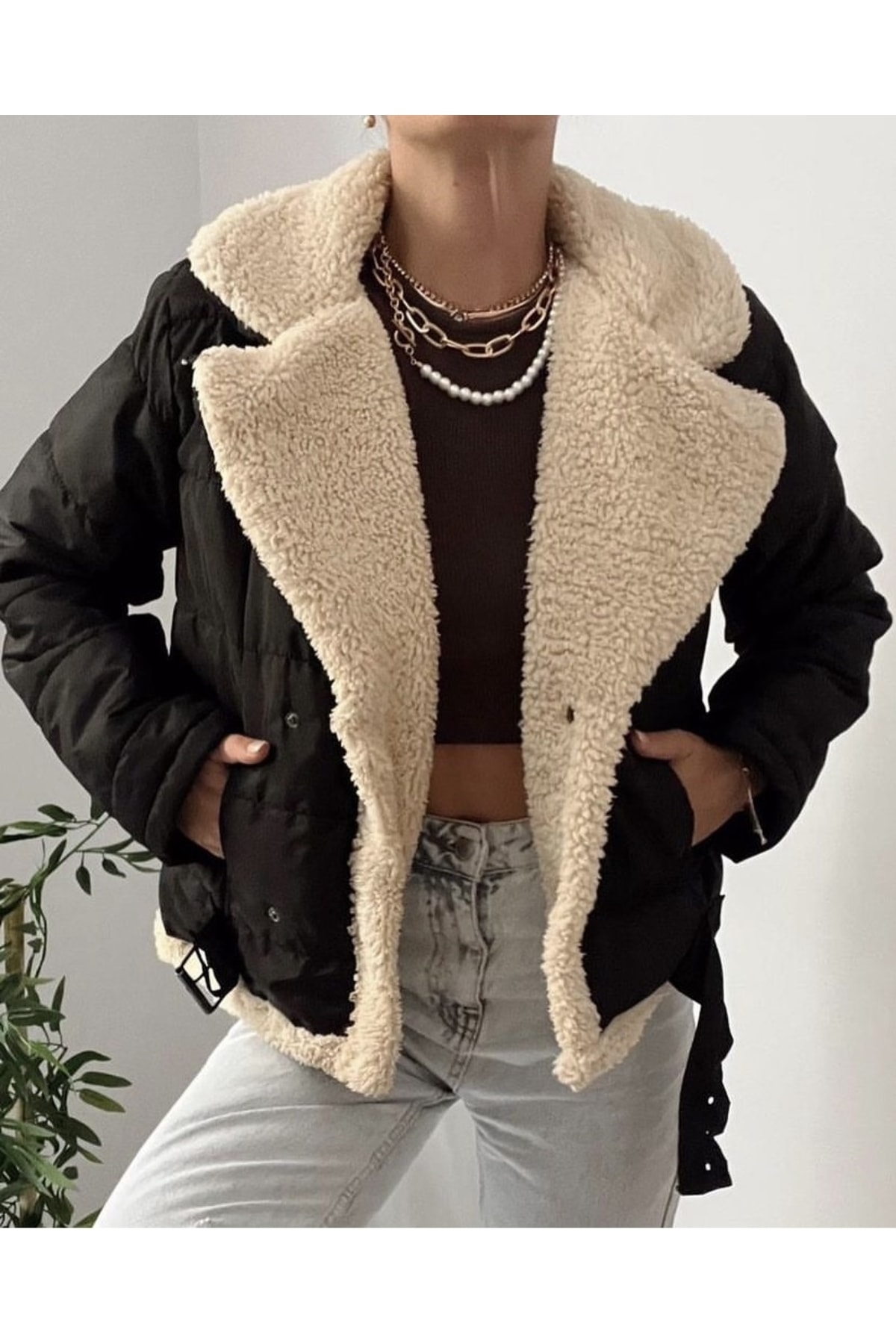 Siyah Kapitone Kıvırcıklı ( Peluşlu) Mont