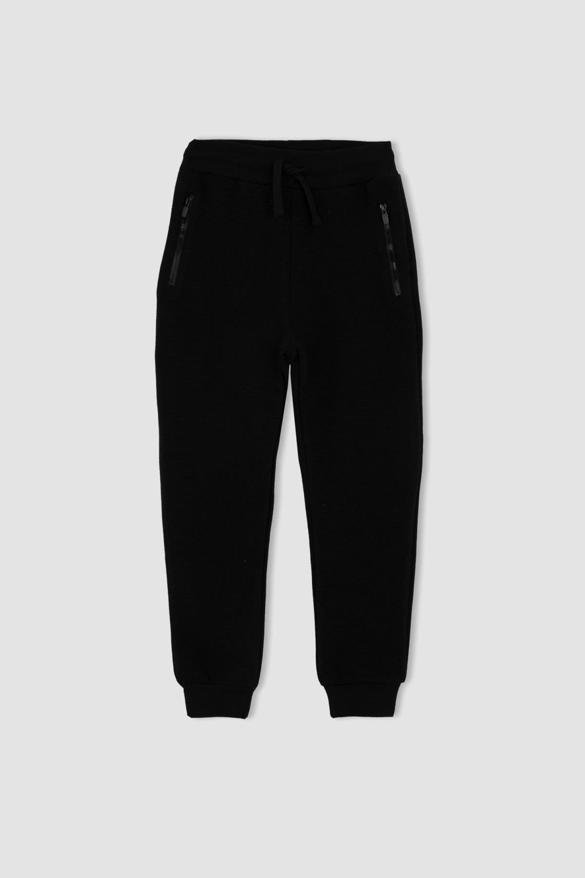 DeFacto Jogginghose Schwarz Jogger Fast ausverkauft