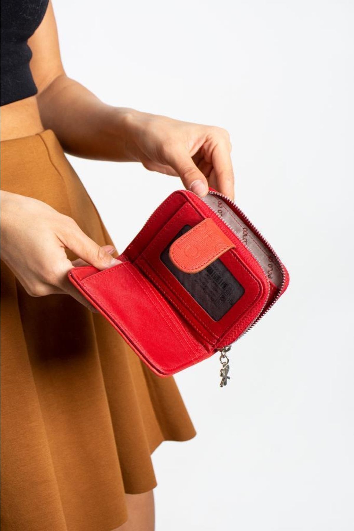 ImPolo-Nora Red Women's Wallet 10x13 Size 3
