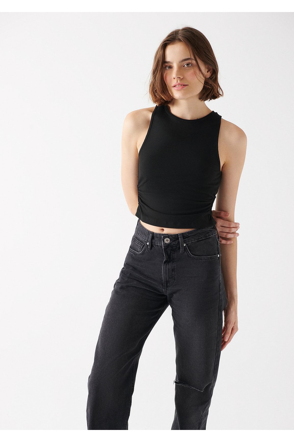 Mavi T-Shirt Schwarz Slim Fit Fast ausverkauft