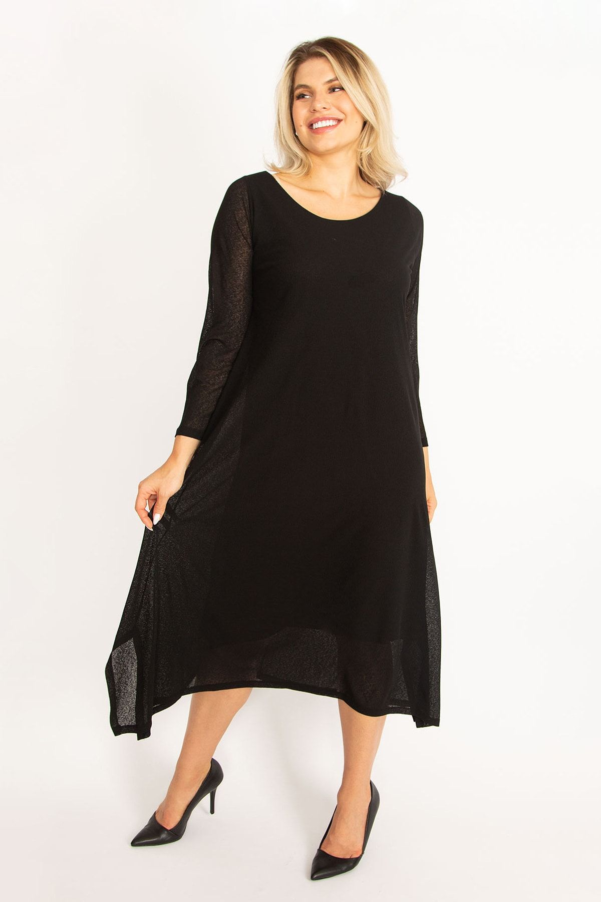 Şans Große Größen in Kleid Schwarz Basic Fast ausverkauft
