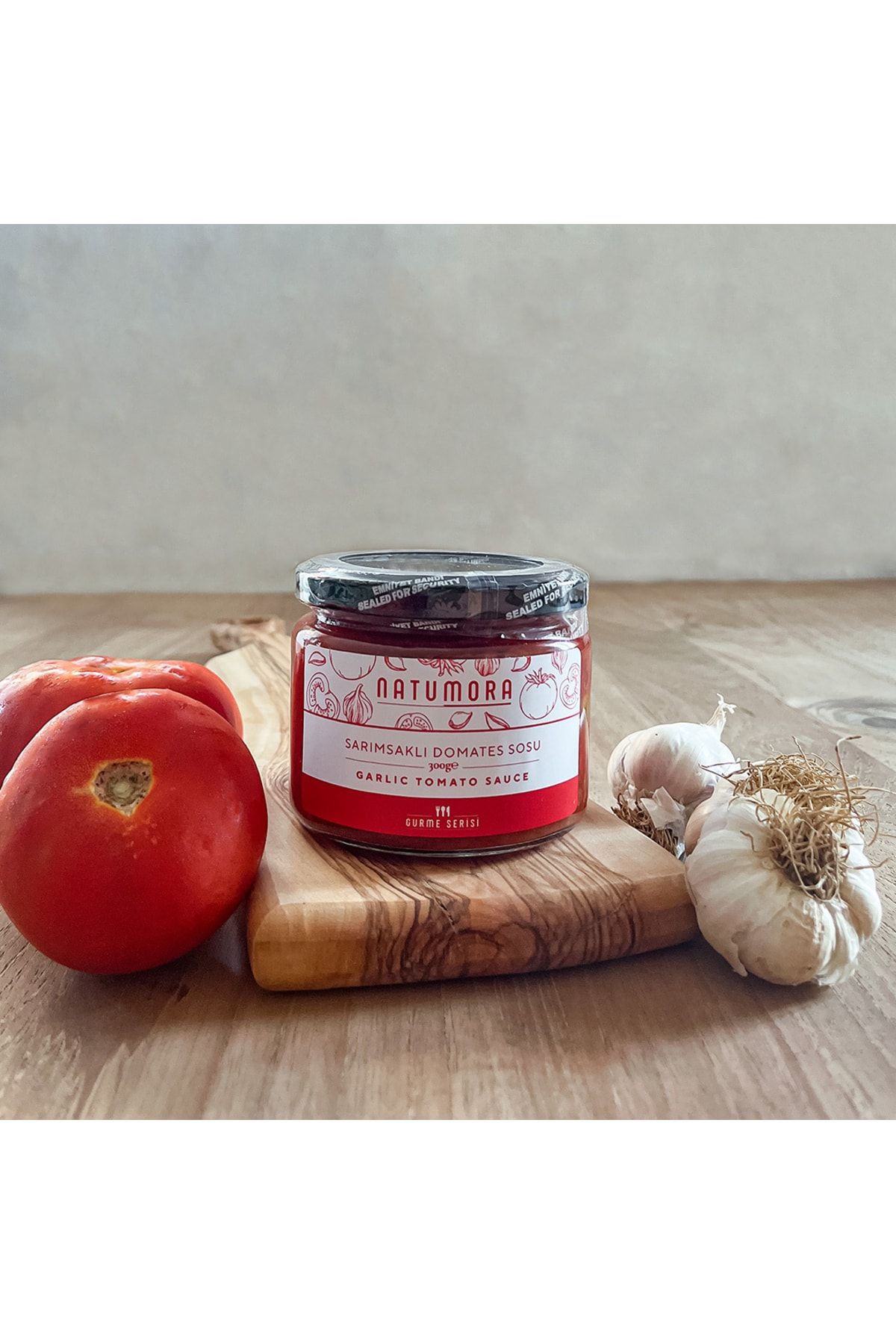 Natumora Sarımsaklı Domates Sos-300 G