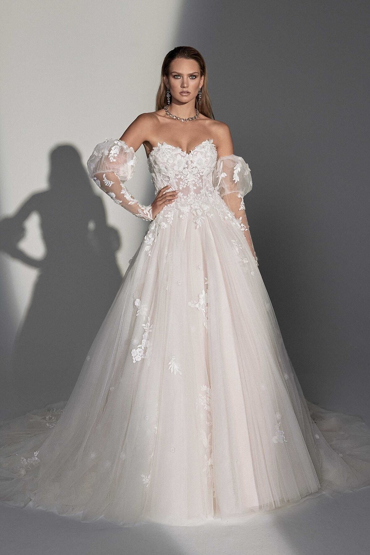 Sofia Model Wedding Dress