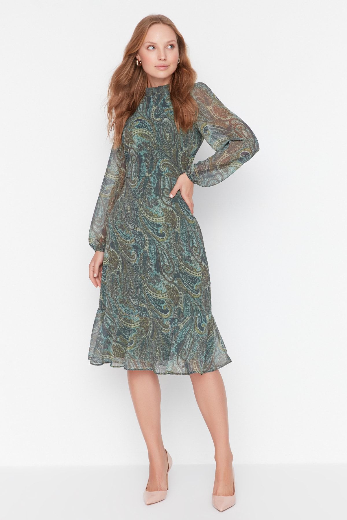 Trendyol Collection Vzor zeleného šálu - tkané zimní šaty Twoaw23El01436