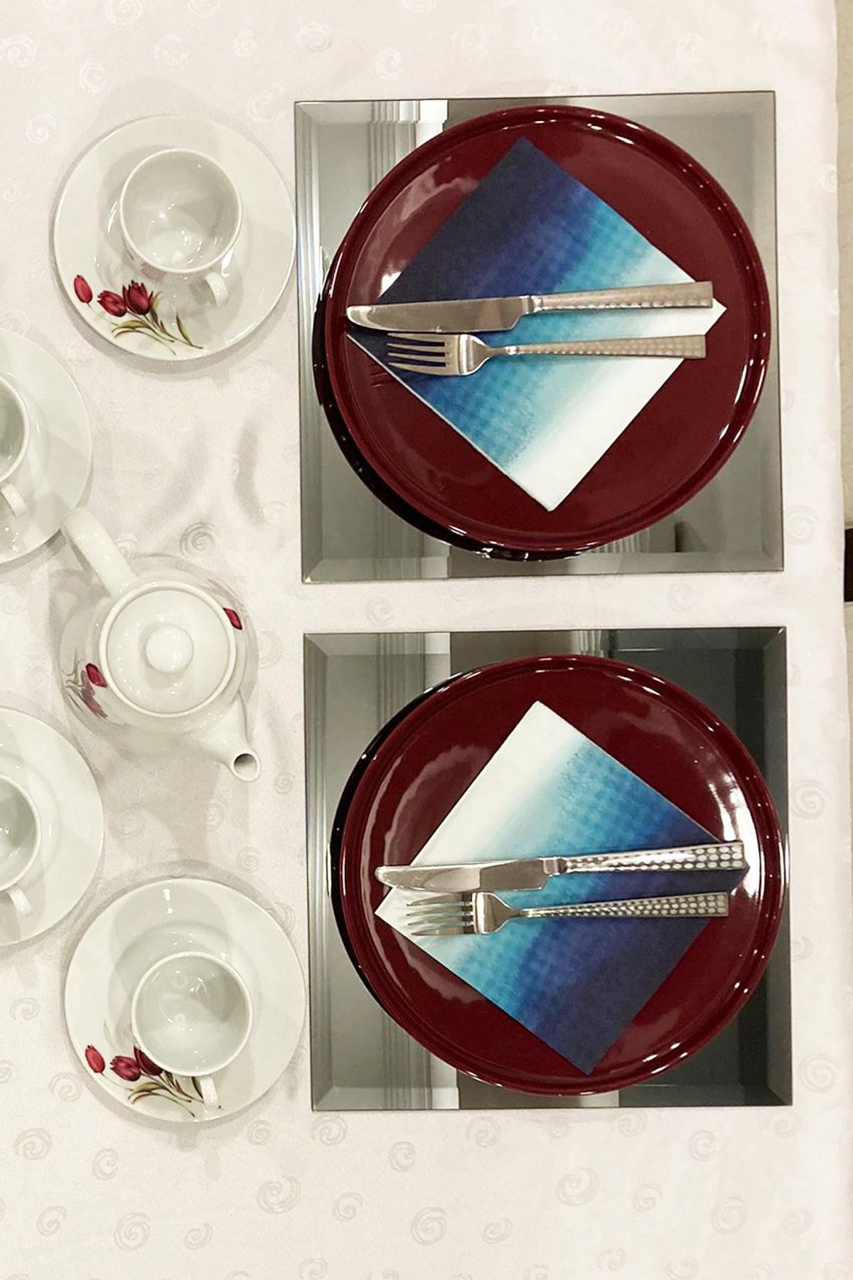 Linacci-Single Square Smoked Mirror Supla Dining Table with Decorative Bisote 5