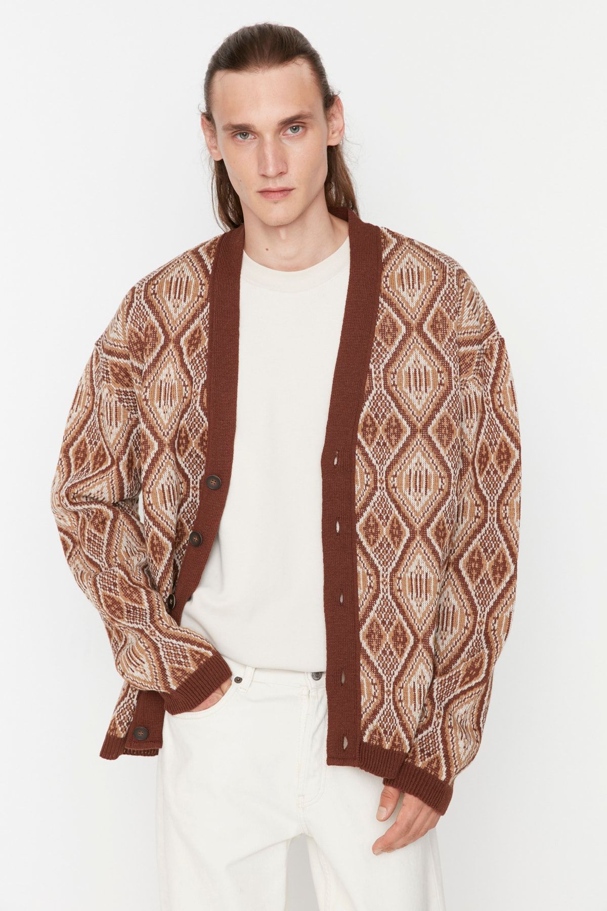 Trendyol Collection-Żółty kardigan z dekoltem w serek i wzorem w romby, oversize, dzianinowy - Tmnaw23Hi00012 2