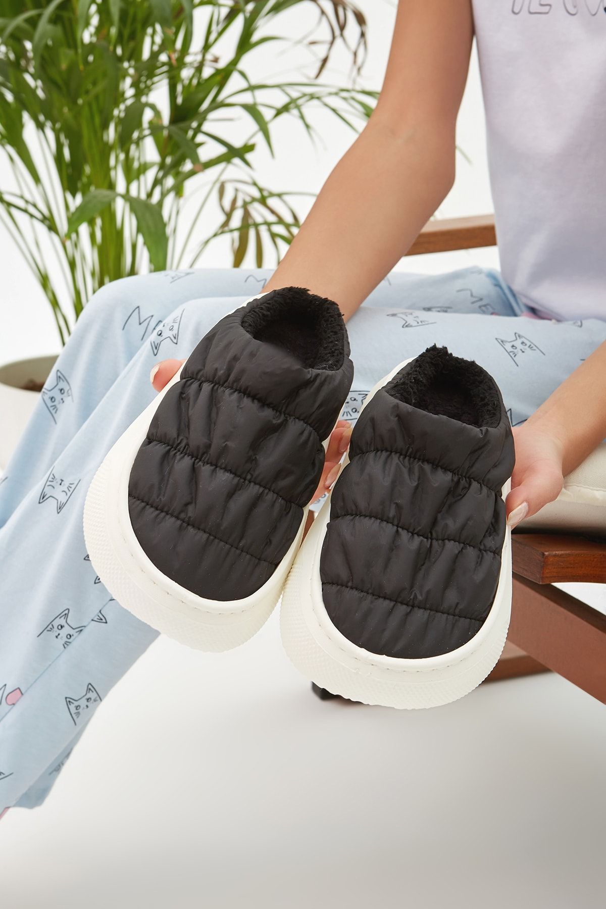 Parachute slippers online