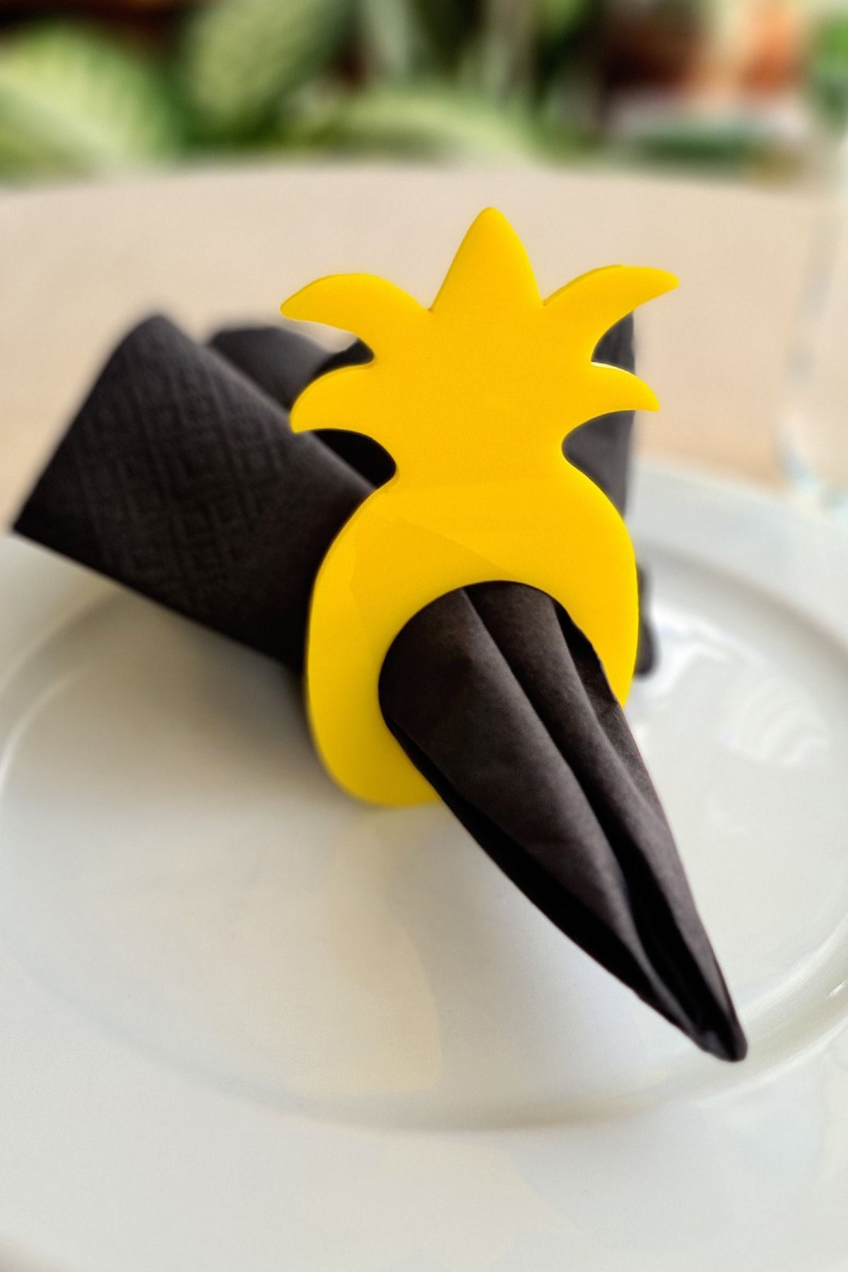 Story Pineapple Pattern Set of 6 Yellow Color Acrylic Napkin Rings Napkin Rings