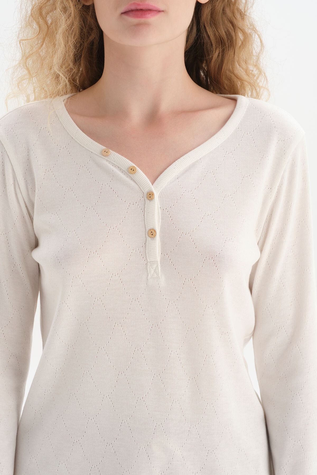 Ekru Uzun Kol Patlı Yaka Üst Alt Kiremit Çiçek Baskılı Pijama Takım