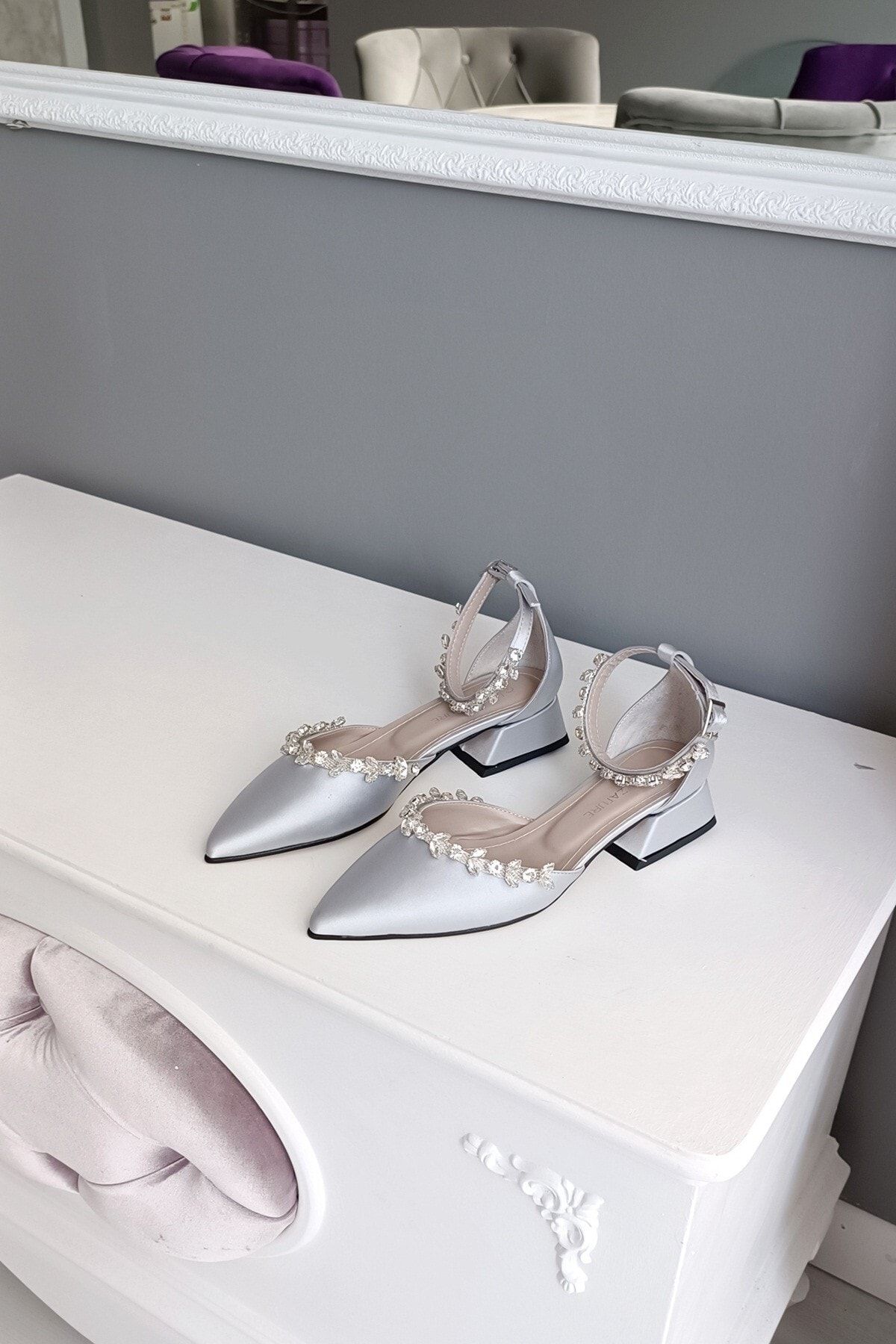 Bella women's 2025 shoes shop
