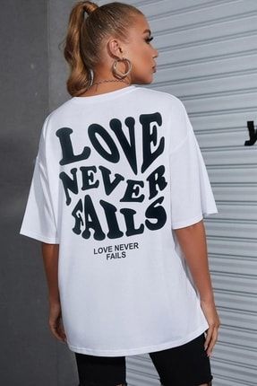 Kadın Beyaz Oversize Love T-shirt - K2181