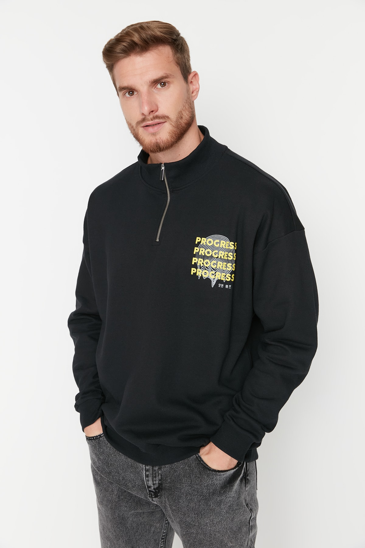 Trendyol Collection Herren Schwarz Es Fleece-Sweatshirt Mit Textaufdruck – Übergröße, Mit Reißverschluss Für - Klein