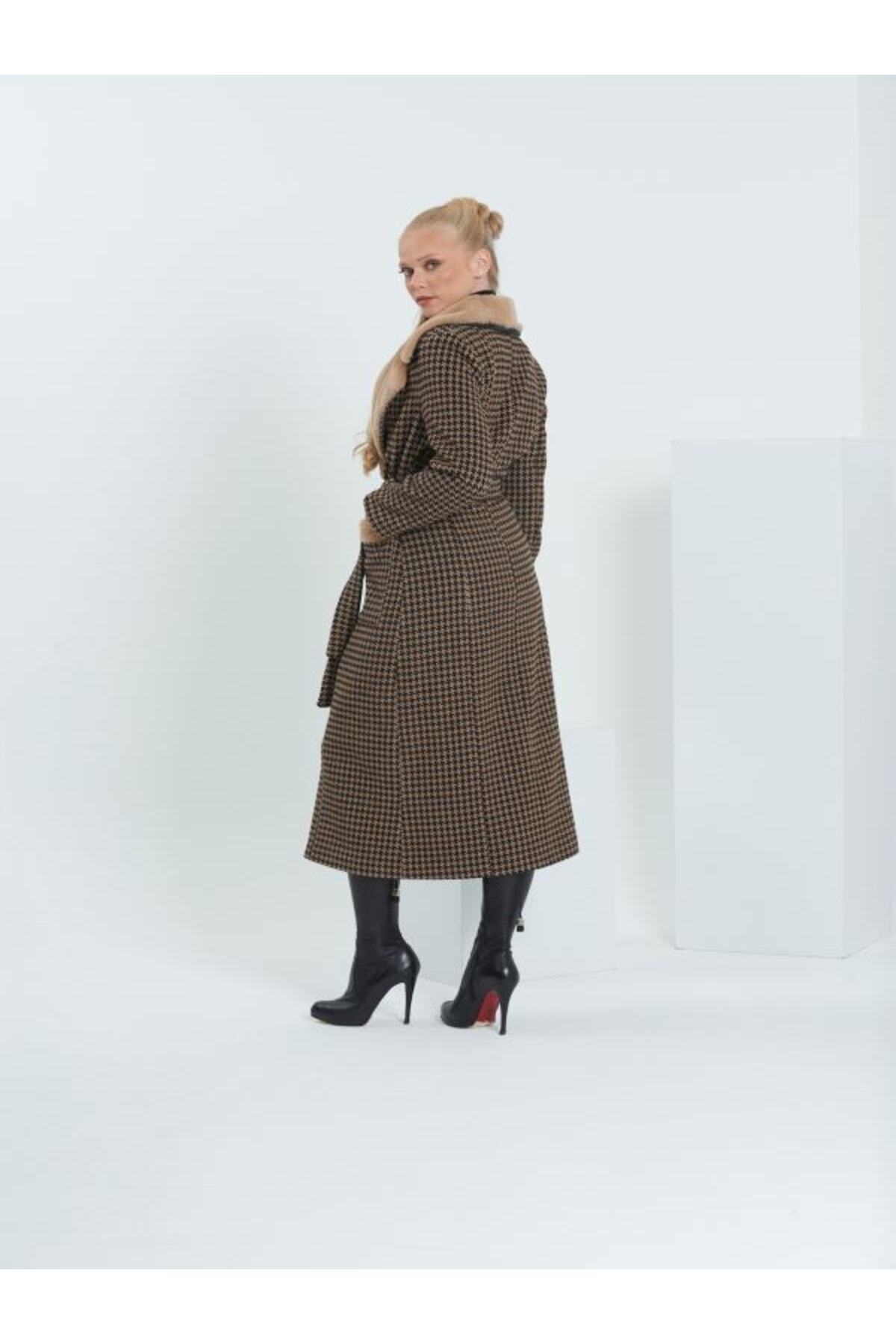 asudincer boutique  Yakası Kürklü Kazayağı Yün Manto - Görsel 2