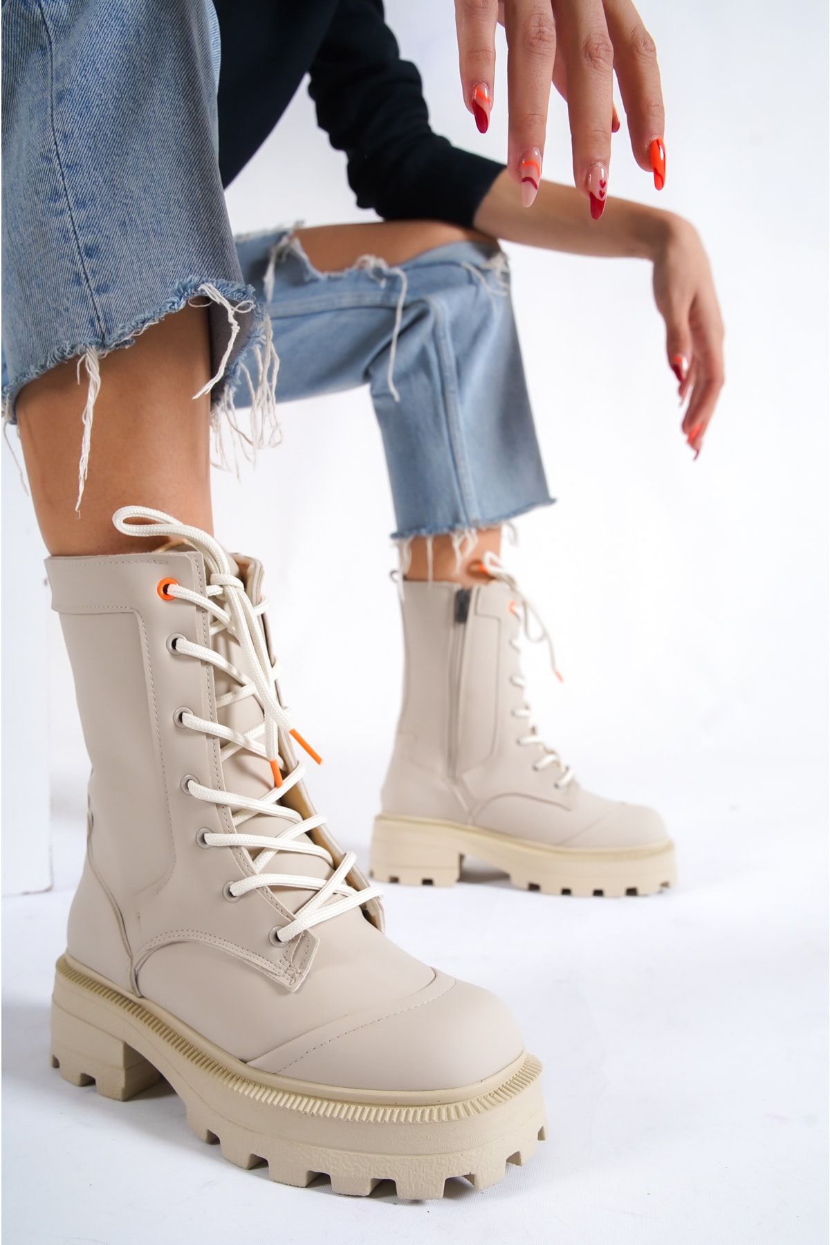 Moda Lime Women s Nude Non Slip Sole Leather Zippered and Laced
