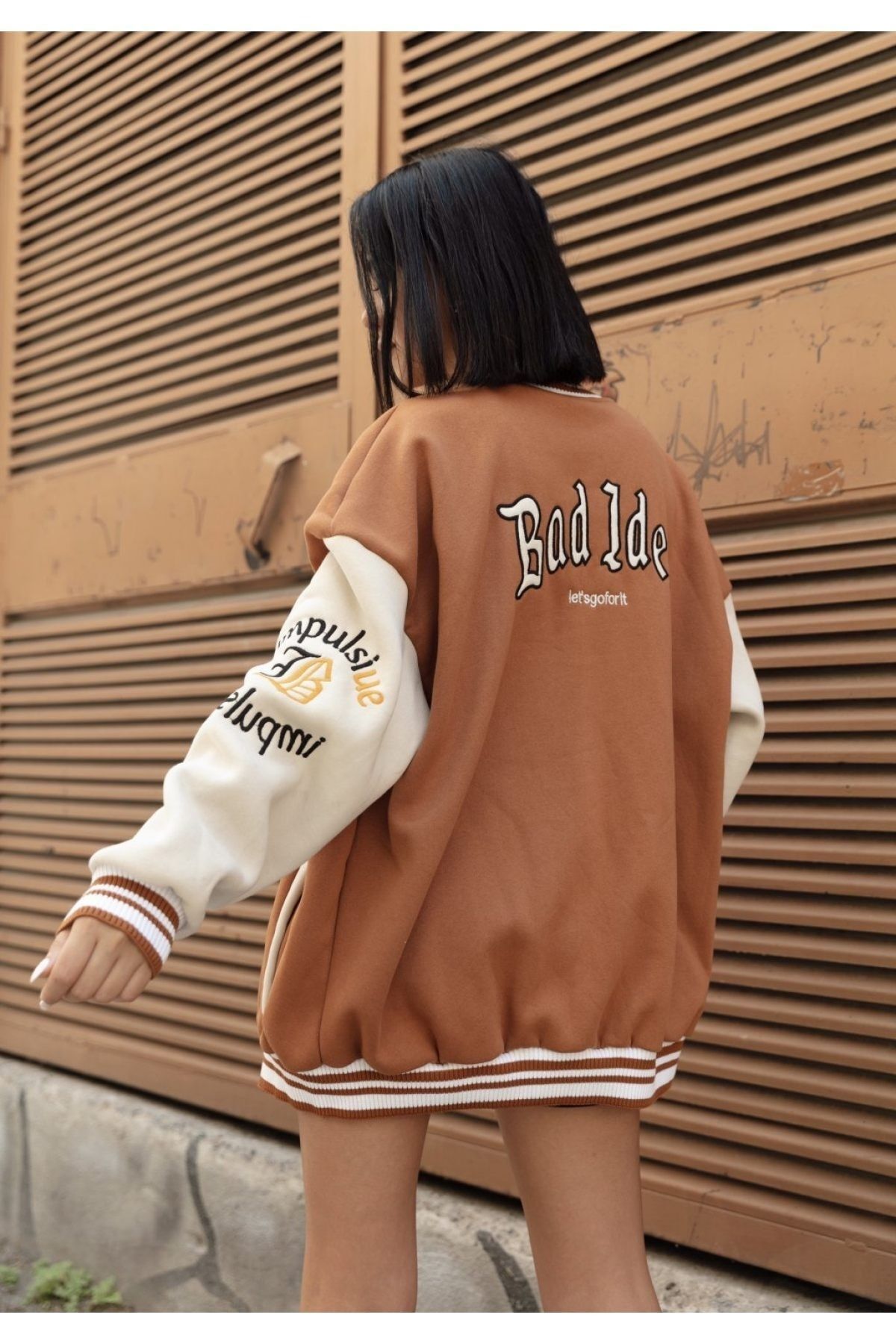 BALLTURE WEAR Unısex Oversıze Lb Nakışlı Cepli 3 Iplik Kolej Ceket>