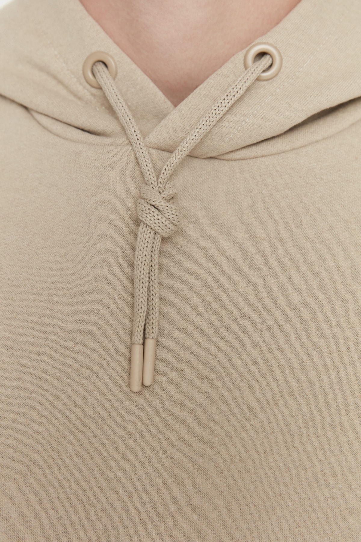 Trendyol Collection Beżowa bluza z kapturem oversize z polaru - TMNAW23sw00195