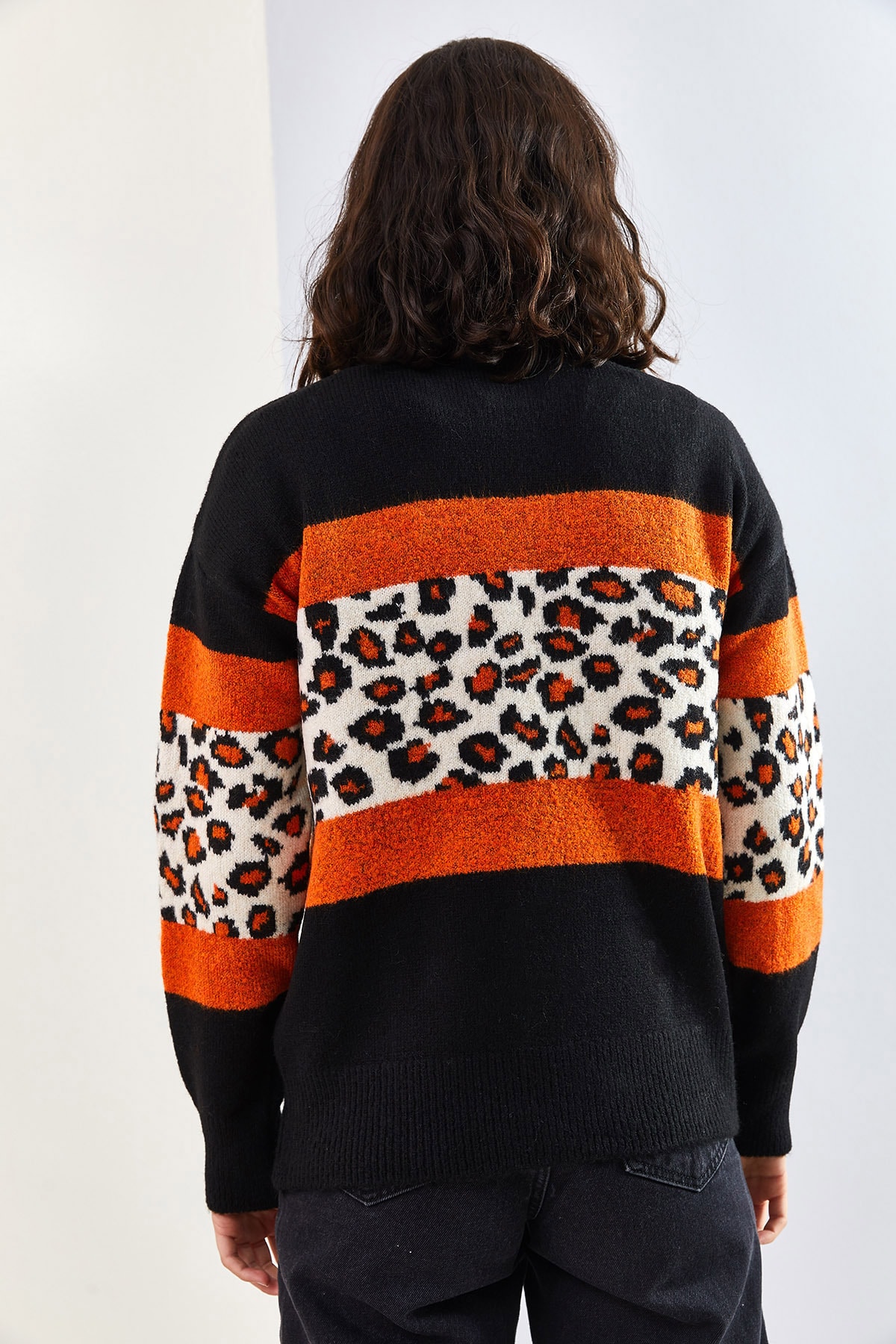 Bianco Lucci Жіночий светр з візерунком