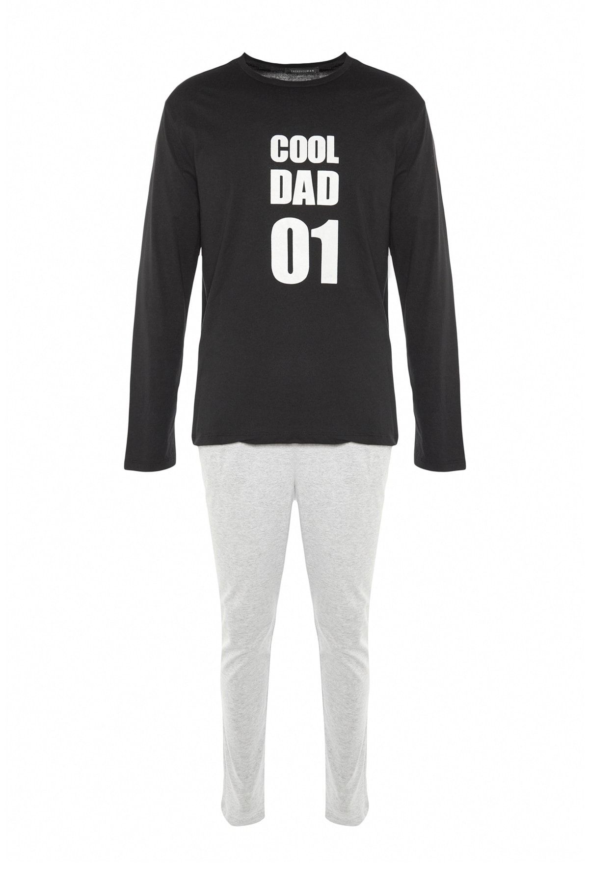 TRENDYOL MAN Siyah Erkek Regular Fit Örme Pijama Takımı Aile Kombini TMNAW23PT00058 ZR10946