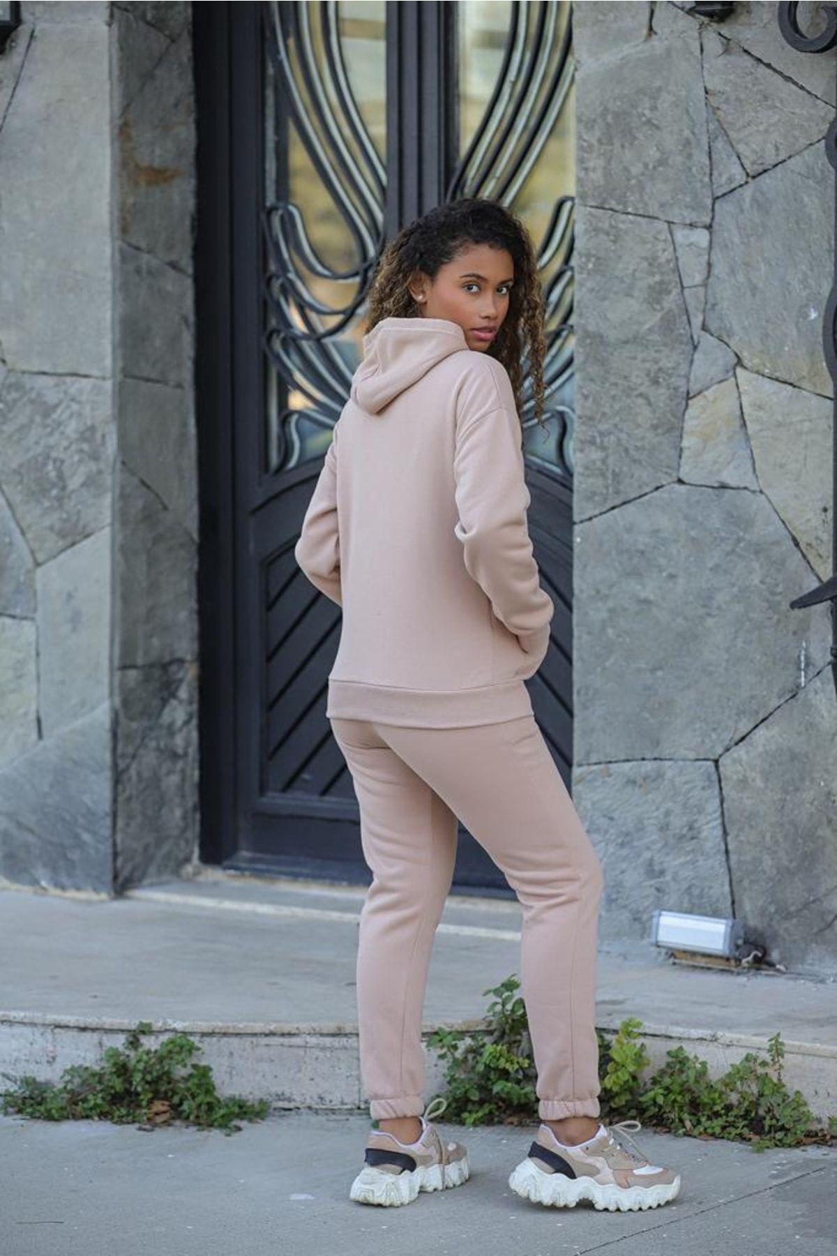 Beige sweatsuit set deals