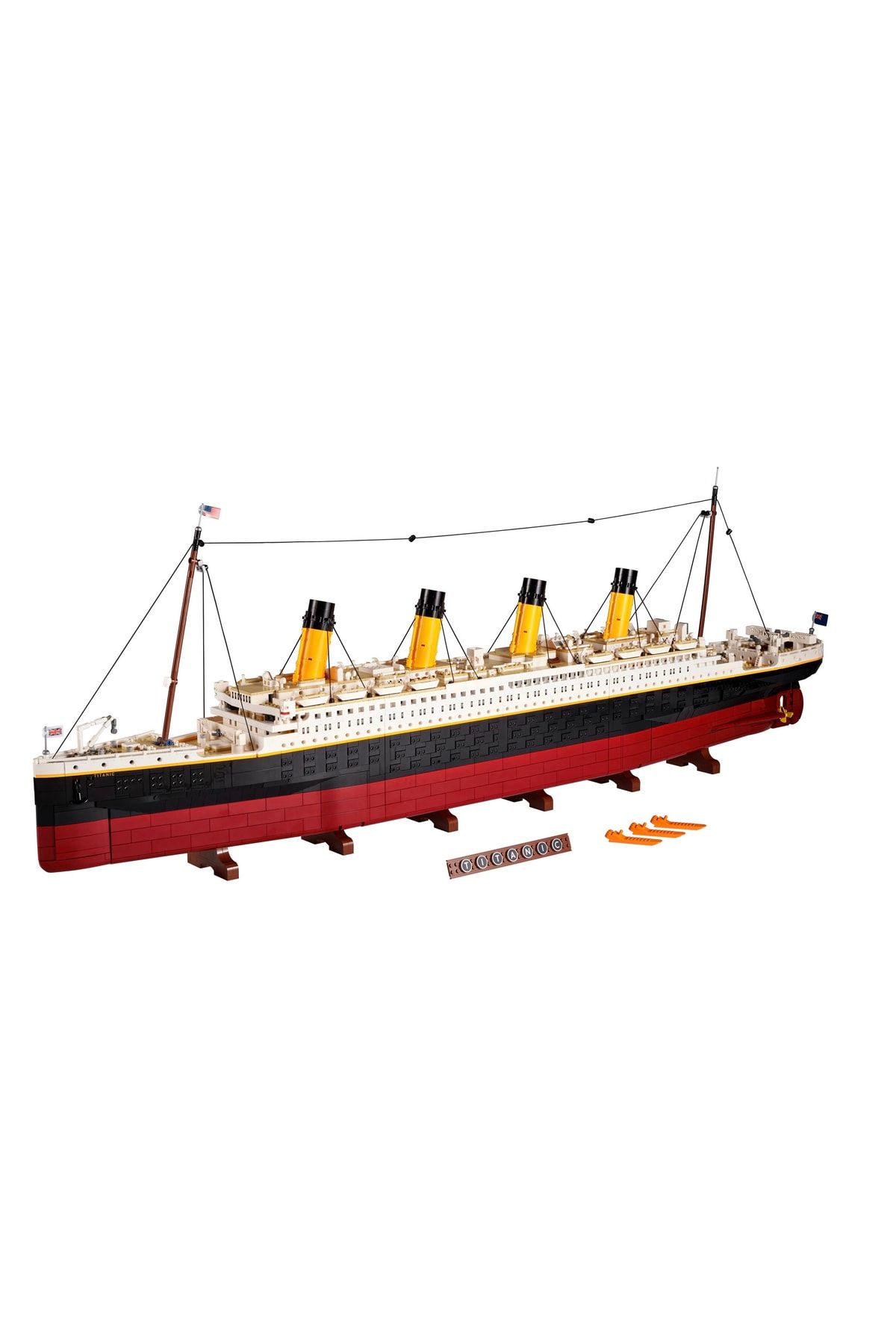 LEGO Icons 10294 Titanic (9090 Pieces)
