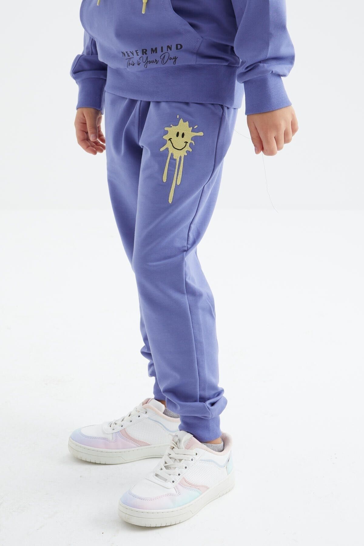 Light 2025 purple sweatsuit