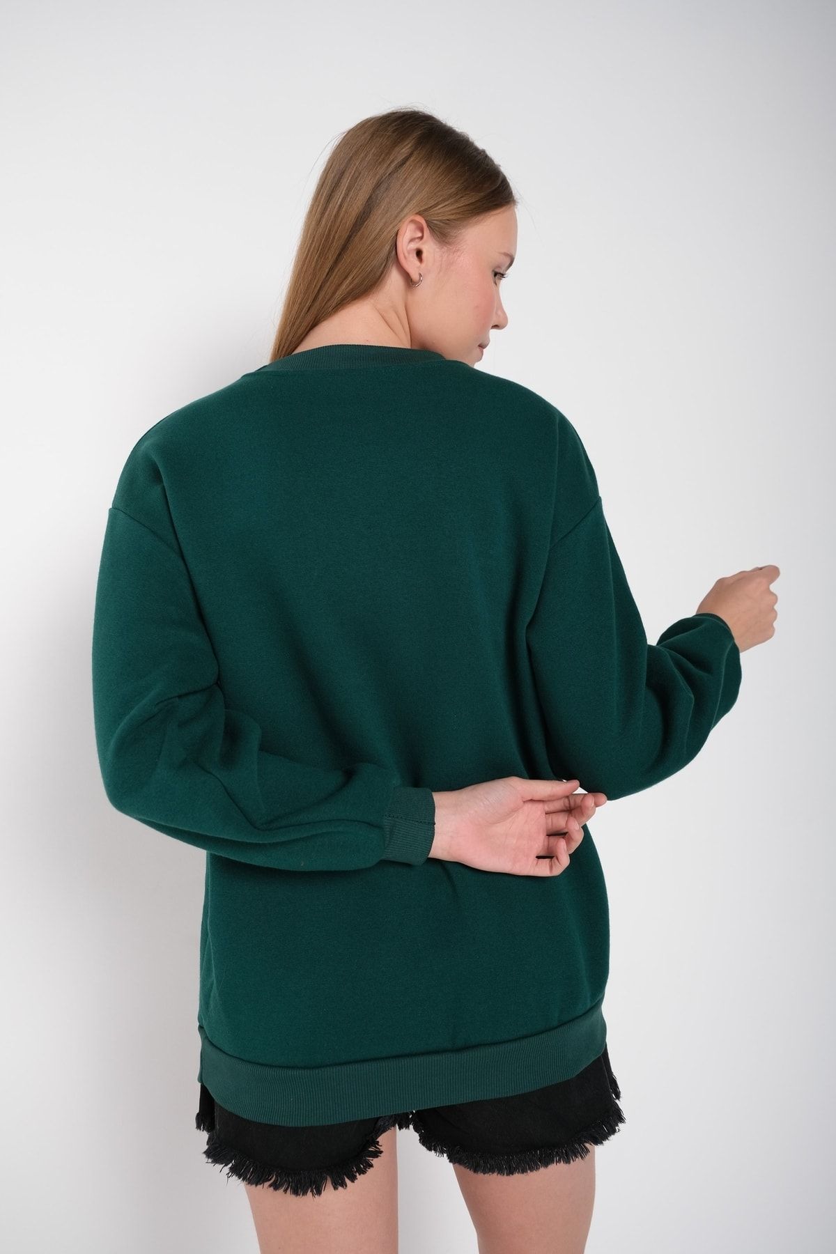 MODAGEN Women s Dark Green Houston Printed Crew Neck Oversize
